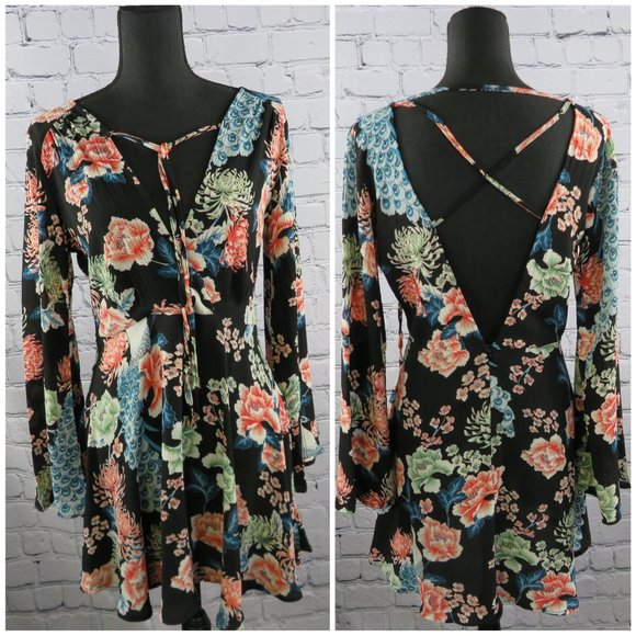 Dressfo Dresses & Skirts - NWT - Women's Floral Casual Dress
